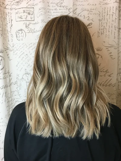 Hair color gallery photo 3 by Amy Bennett in Roseville, CA